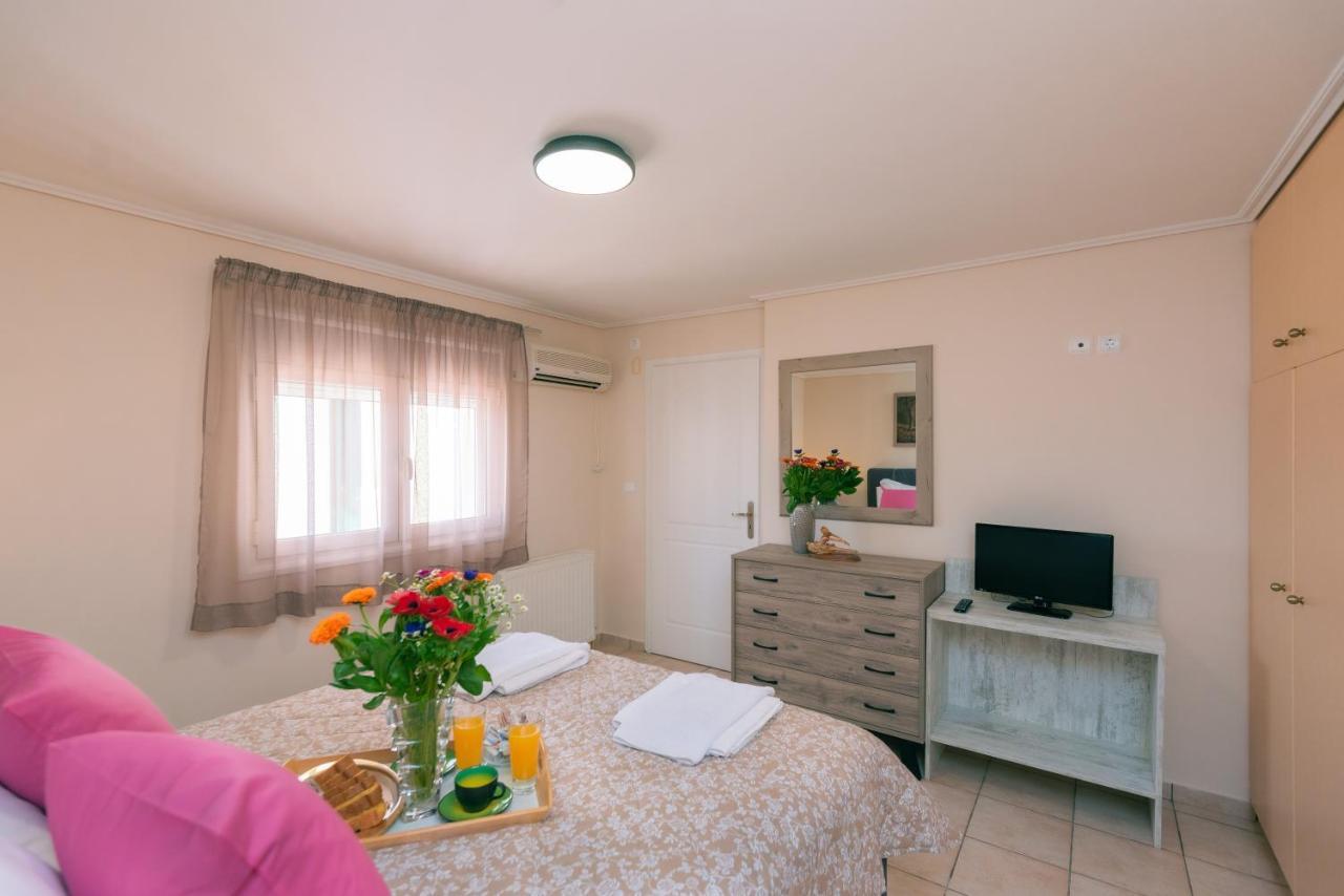 Georgia'S Holiday Apartment With Amazing Sea View Pórto Ráfti Exterior foto